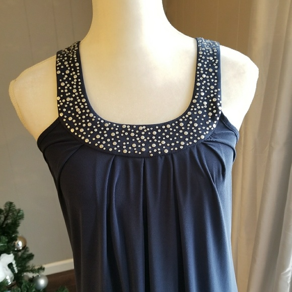 Sleeveless navy blue top - Picture 2 of 7